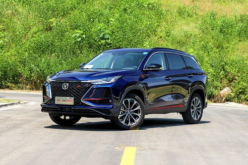 『长安CS75』长安cs75puls1.5跟2.0怎么选?