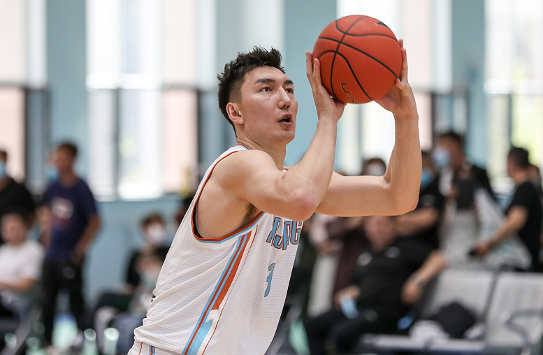 「新疆男篮」CBA重启制度新进展！保留使用外援权力，新疆男篮危险了