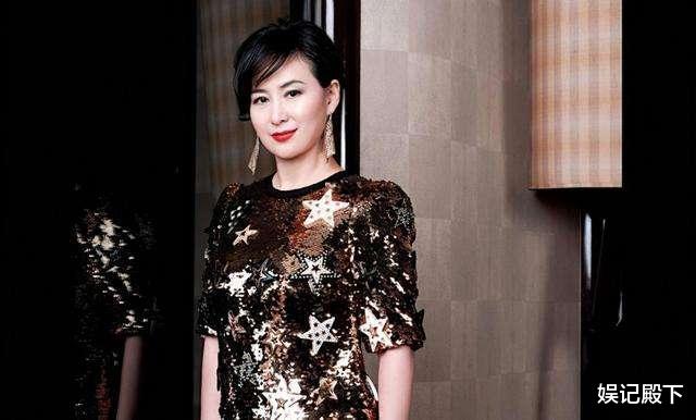 #李嘉欣#何鸿燊去世豪门争斗落幕，二房长女成赢家，但她撕李嘉欣时才叫狠