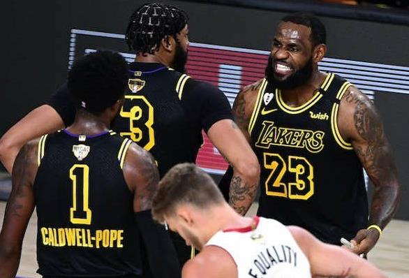 莫里斯|别骂了!打满末节全场0分,他就是来背锅的