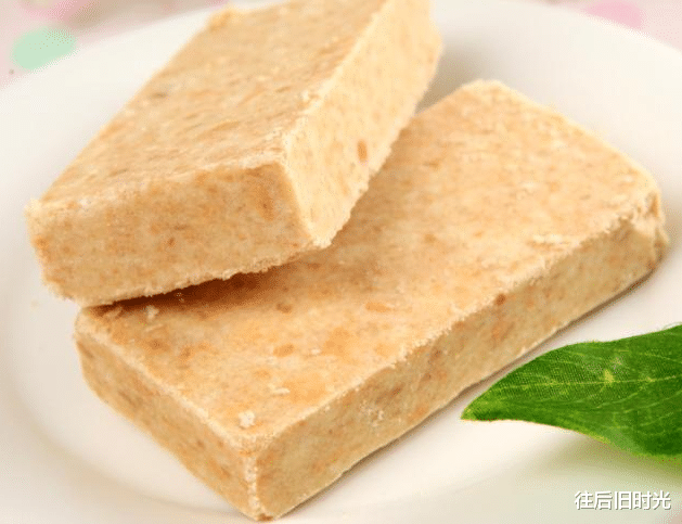 『龟苓膏』最“难以下咽”的5种零食,如果你全吃过,那就太让人心疼了