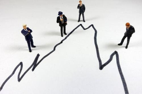 注册制■A股\疯了\！大盘狂泻60点再回升，是\警示\还是\利好\？