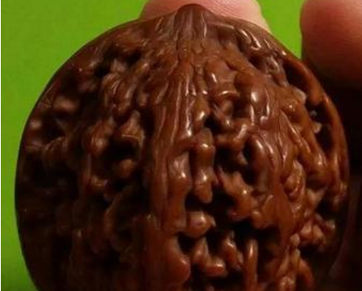 #文玩#你是文玩高手还是菜鸟，从几个动作便能看出来！你是哪个呢？