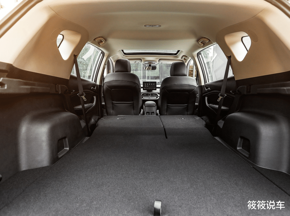 宝马X1@比亚迪“新战神”诞生！7天订单破3000，搭1.5T+四轮独悬，6.99W