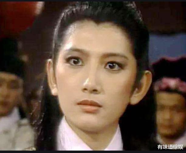 刘玉璞|女星遭生父暴打侵犯吞200药片，母亲视而不见，出租屋死3天无人知
