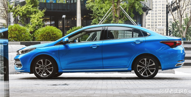 「三菱帕杰罗」?最不该被遗忘的“黑马”轿车!比轩逸漂亮10倍,仅售6万起,却无人识货