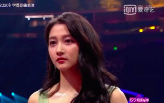 贾玲|范冰冰突然“现身”节目，现场气氛变微妙，贾玲反应令人拍案叫绝