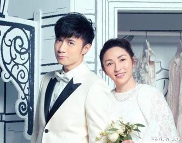 「古巨基」古巨基罕见晒一家三口照，宝宝睡觉嘟小嘴，与老婆亲吻儿子脸颊超幸福