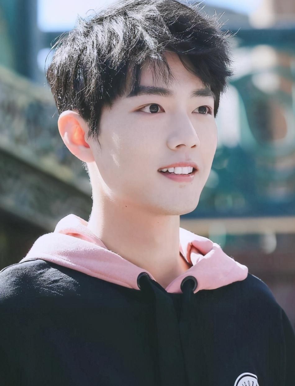 明星|杨利伟在太空听到“敲门声”，17年后谜底揭开，庆幸他当时的选择