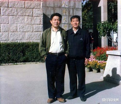 芯片|纯国产?龙芯下定决心抛弃美国技术,美科技界始料未及