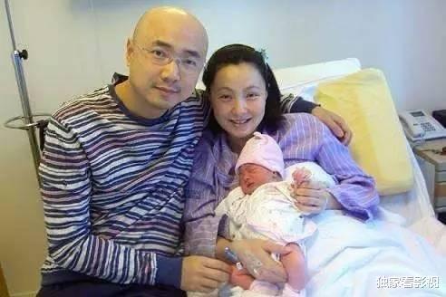 徐峥|徐峥11岁女儿银幕首秀，和爸爸如复制粘贴，曾因容貌被吐槽而大哭