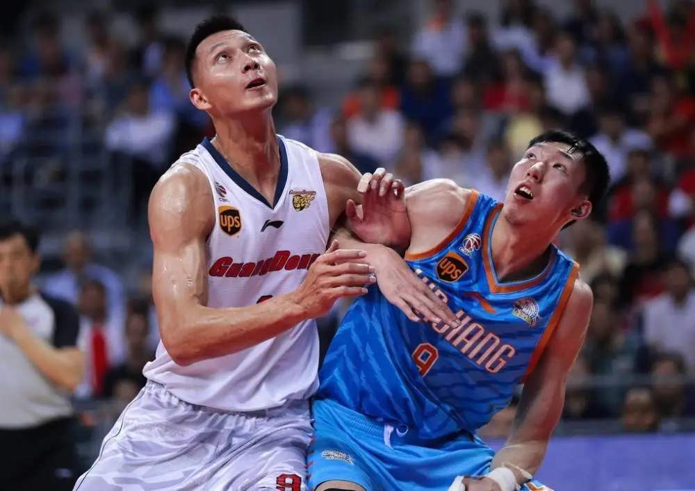 奥运会|易建联周琦喝的黄色和红色液体是什么？别不信，一般人没有机会喝