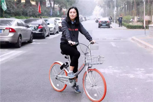 胡玮炜|那个将摩拜单车卖给美团，套现27亿的女记者，如今在干什么？