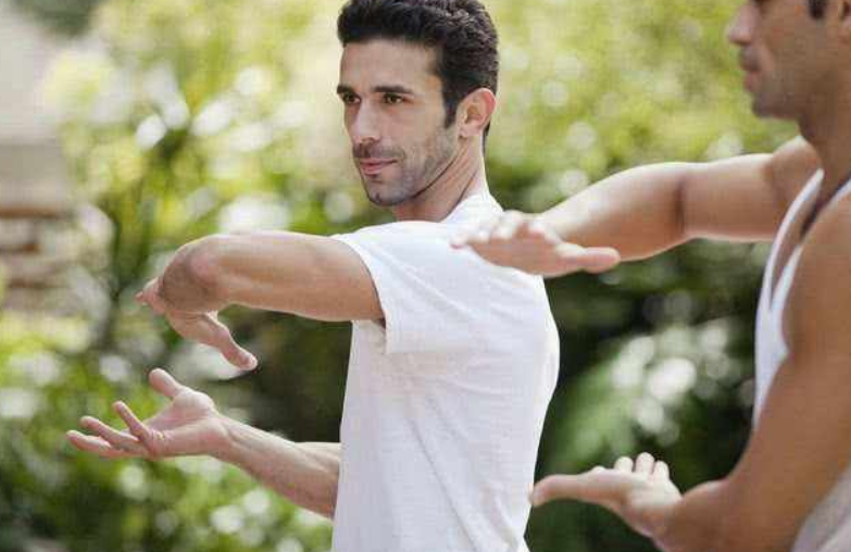 ##肾好的男人，晨起时都有这4个特点，看你占了几个？