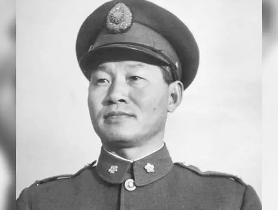 「孙立人」一代战神被“软禁”33年,妻子支持他纳妾,最后生下4个科学家