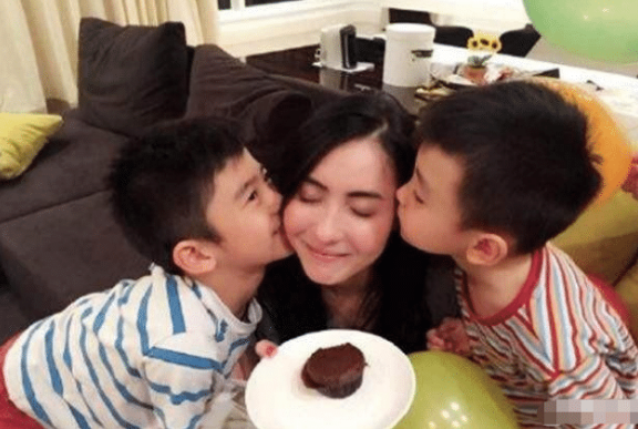 张柏芝|39岁的张柏芝前半生是“烈酒”,生了3个孩子后,变成了“浓茶”