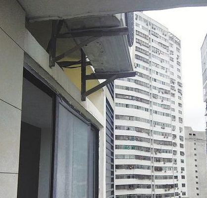 |邻居空调外机装在我家墙面上造成墙面漏水，如何解决（太详细了）
