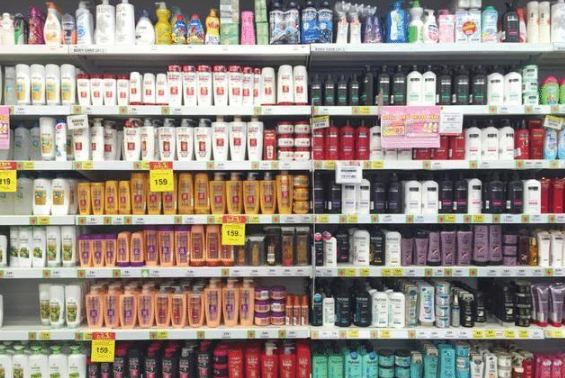 洗发水|继“蜂花”之后，我国又一“平价”洗发水火了，高露：清爽去油又防脱