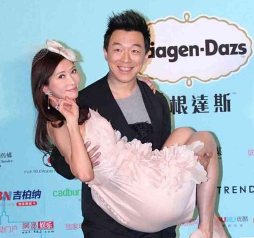 黄渤@黄渤隐藏了22年的妻子曝光,原来是我们熟悉的她,难怪林志玲都不娶了