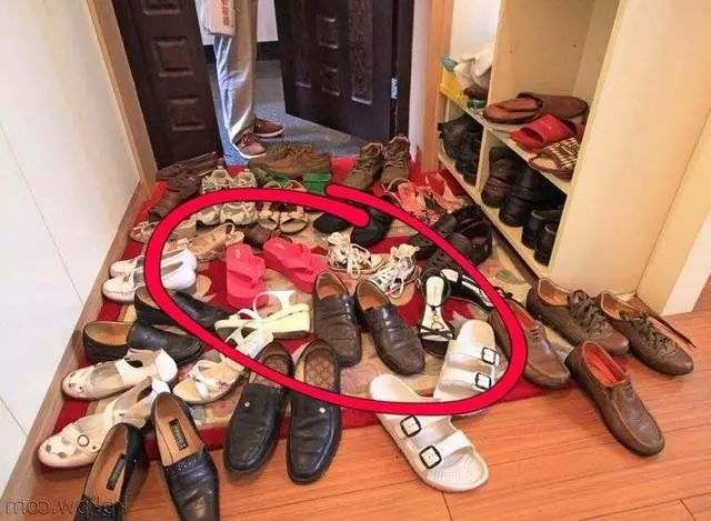 ■这4件东西别再放在家门口，财神看了也厌烦，难怪越来越穷