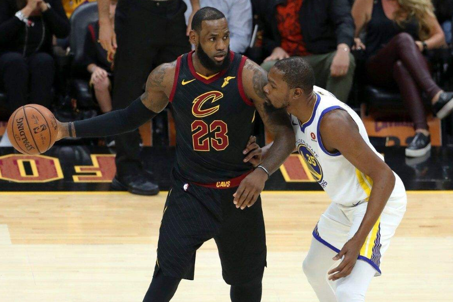 凯文·杜兰特|连续发声力挺詹姆斯！对不起，小卡，老詹在联盟的对手只有一个