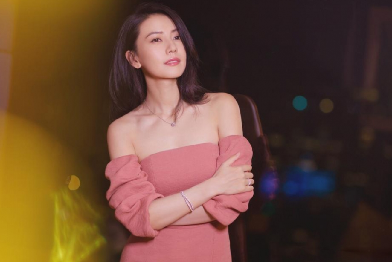 「娱乐圈」“嫁给外国人，始终不改中国国籍”的4位女星，每一位都是娱乐圈大咖