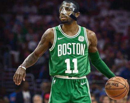 勒布朗·詹姆斯|我以为他是来辅助我!NBA最无奈的5个球星,总觉得自己是老大