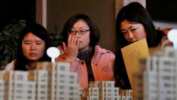 10年后，房价会降到一般人都可以接受的30万一套这答案有点扎心