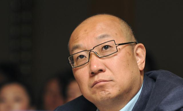 “买了1套房，亏了1年工资”，专家：一半城市，持有房产开始亏钱