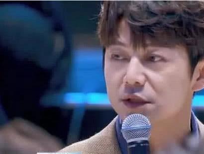 琉璃|何老师娱乐圈里唯一仇人，见面全程黑脸，说永远不原谅他
