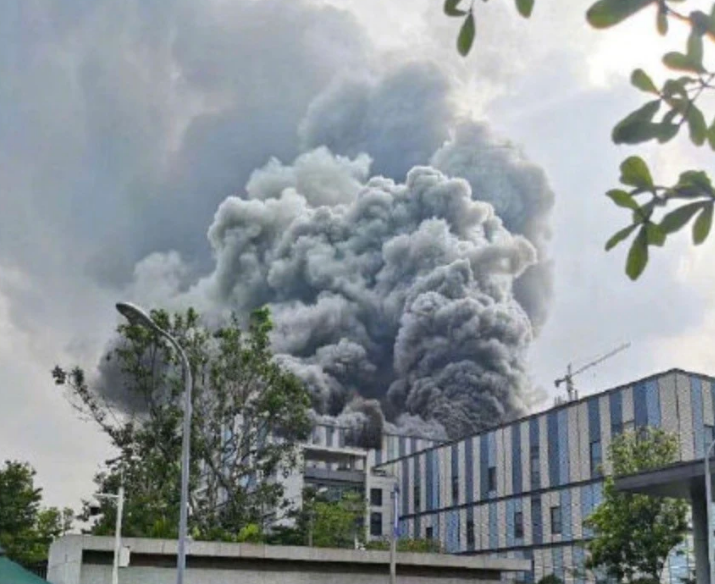 华为|网传华为实验室起火后续！官方辟谣：着火地点是在建工地，并非实验室