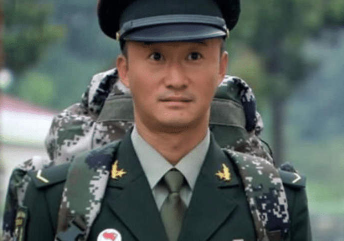 吴京|李连杰穿军装，吴京穿军装，陈道明穿军装，却都败给了他穿军装