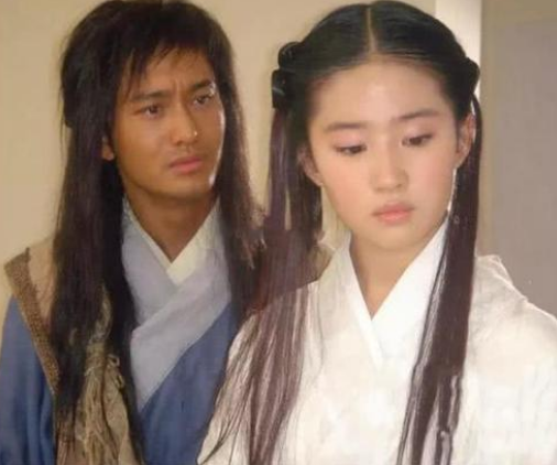 杨过|为了演“杨过”去做削骨，因刘亦菲嫌不合适被淘汰，如今红得高攀不起