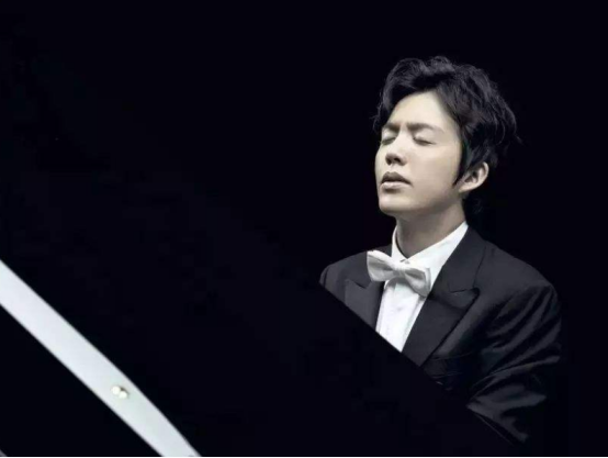 |用手指弹动乐章，作为钢琴大师的李云迪，得到了很多突破