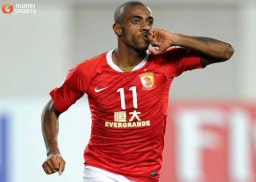 【广州恒大】?恒大王朝功勋之臣,永远的11号传奇穆里奇再临中超,球迷:祝福