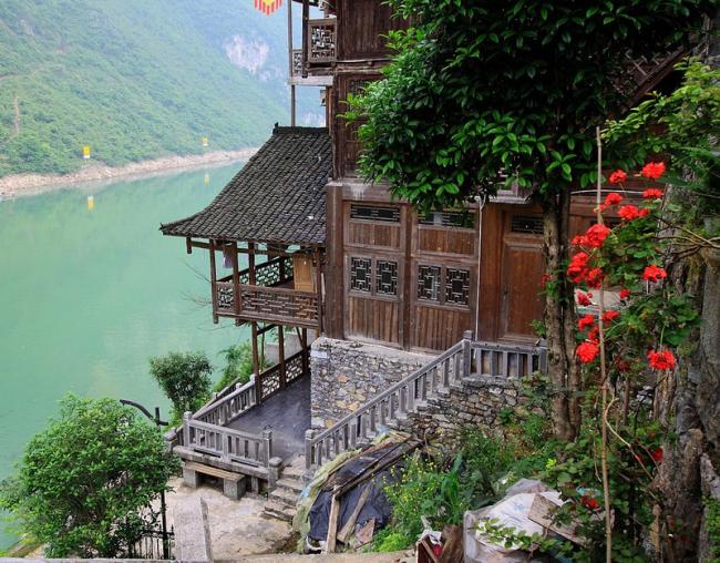 古镇|我国最原始的千年古镇,镇上几乎没人骑自行车,这是为何?