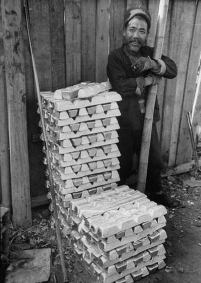 「」蒋介石逃往台湾,带走的这两个人比黄金和国宝重要,但是鲜为人知