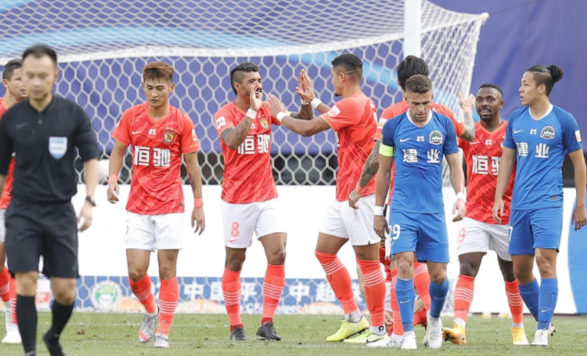 土地使用权|锁定小组第一!恒大2-1建业,保利尼奥连续4轮破门,刘殿座扑点