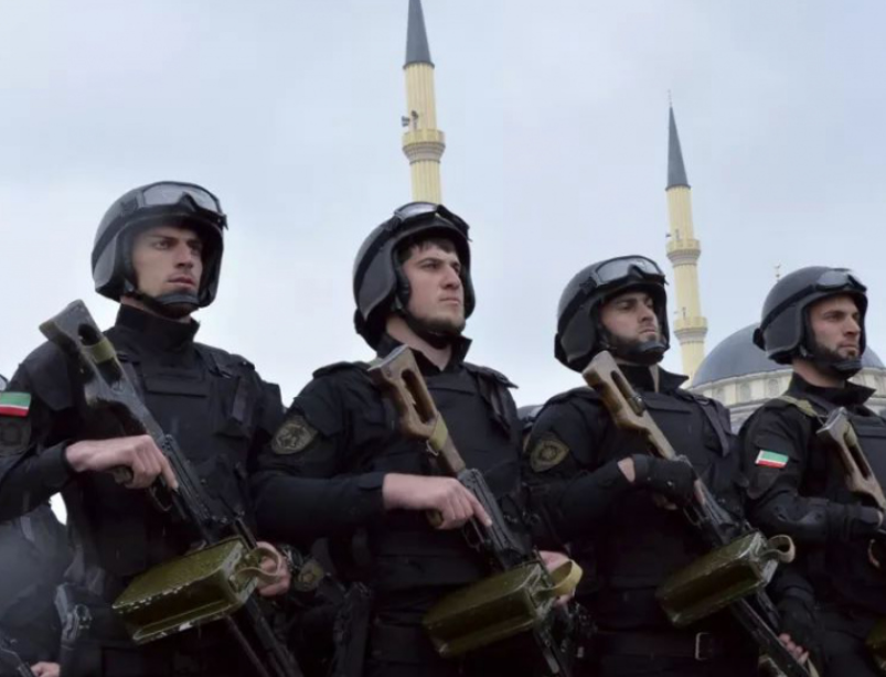 俄罗斯：四面楚歌引爆危机，俄罗斯恳求中国解围，雪中送炭才是好兄弟