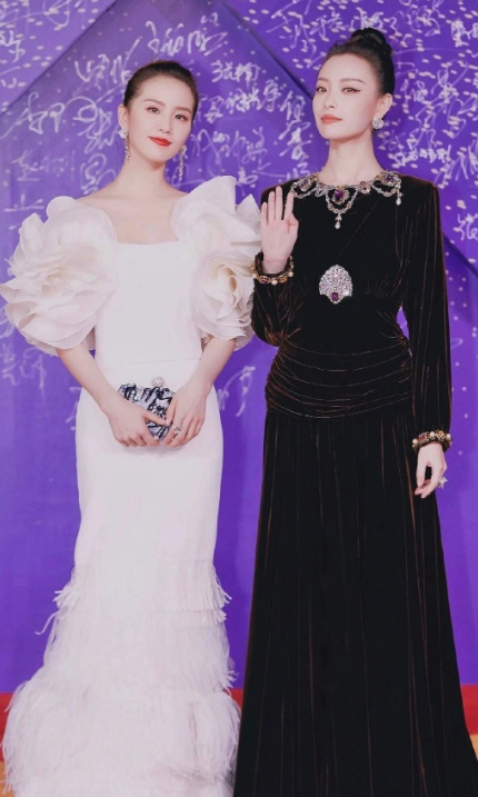 刘诗诗|刘诗诗“真人”长啥样？关掉美颜和滤镜后，刘诗诗的颜值也太真实了！