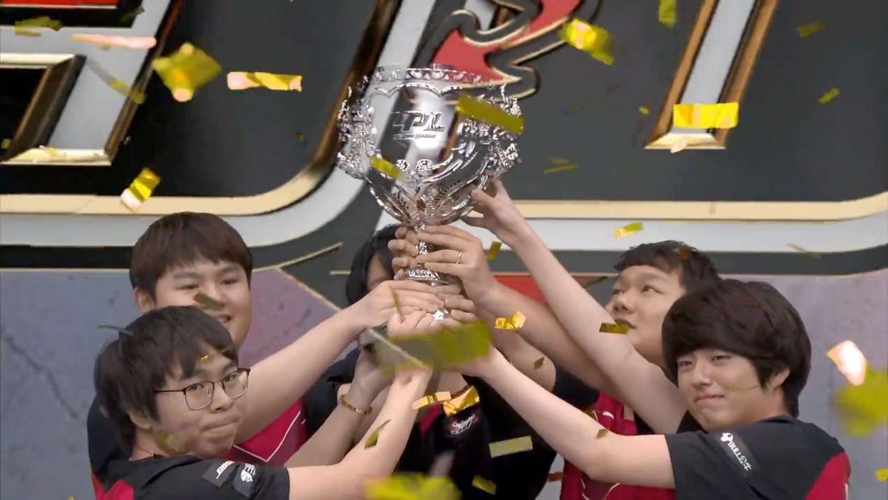 [金泰相]Doinb对“中韩友谊赛”表示不满！没有价值的比赛，真的不想参加