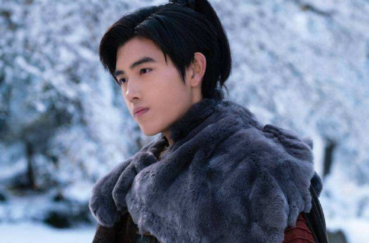 陈飞宇|史上“最奇葩”影视剧!主角一个不认识,配角居然全都是巨星!