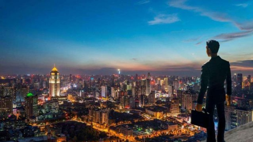 10年前咬着牙买房的房奴，现在怎样了听完这些实话，心里确实有很多感触