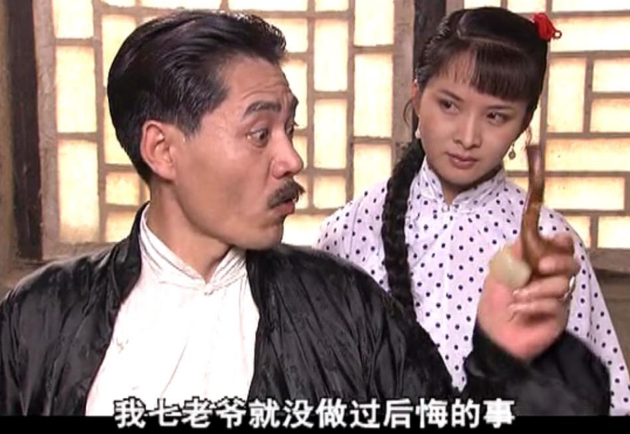 「郭宝昌」拍了三集就被撤资,导演四处求了四年才开拍,成就万人空巷的经典