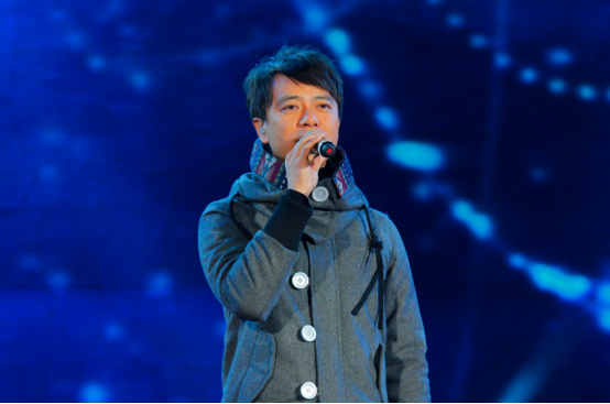 黄家驹：红到现在的5首粤语歌，黄家驹算一个，最后一首连00后都会唱