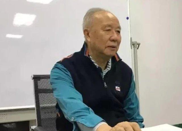 76岁高龄“首富”出狱，原以为自己在北京还有264套房，结果大失所望