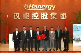 高考状元@父亲是首富，她以高考状元进清华，今成颜值最高的“投资女王”！