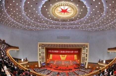 中暑|把新冠肺炎误诊为“中暑”，一所高中感染确诊100人，你怎样看？