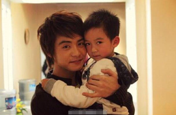 马天宇|“我已长大,你还未老”,关晓彤吴磊还好,看到马天宇这组:冷知识!