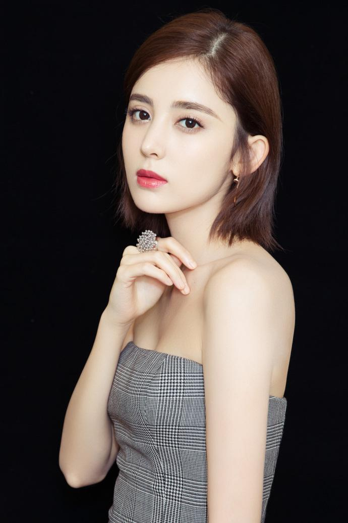 赵丽颖|娱乐圈公认的十大顶级美女排行榜，赵丽颖竟然只能排第十名！